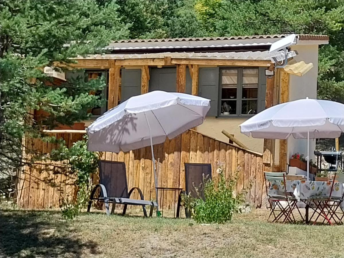 Petit Studio Dans La Prairie Saint-Auban  Eksteriør bilde